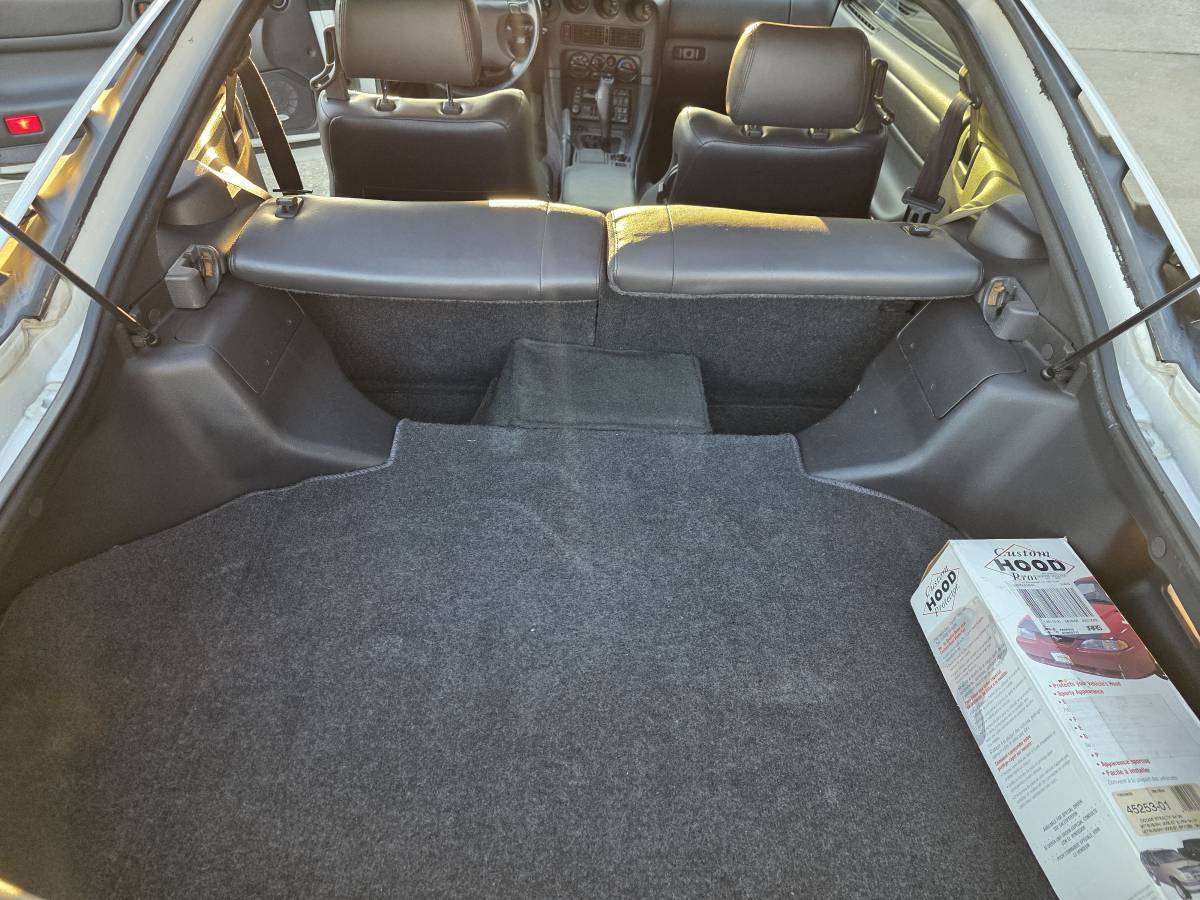 Dodge-stealth-rt-hatchback-2d-1995-white-54