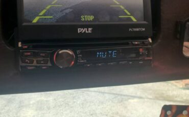 Dodge-van-1977-black-4