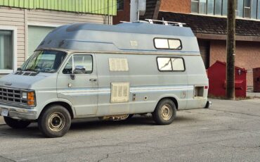 Dodge-van-1983-grey