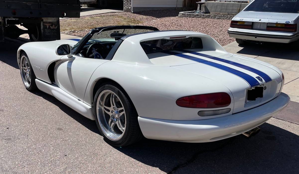 Dodge-viper-rt10-1996-white-1