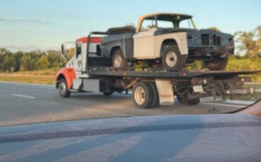 Dodge-w100-powerwagon-1970-black-4