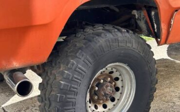 Dodge-w200-power-wagon-1972-32