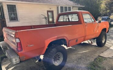 Dodge-w200-power-wagon-1972-7