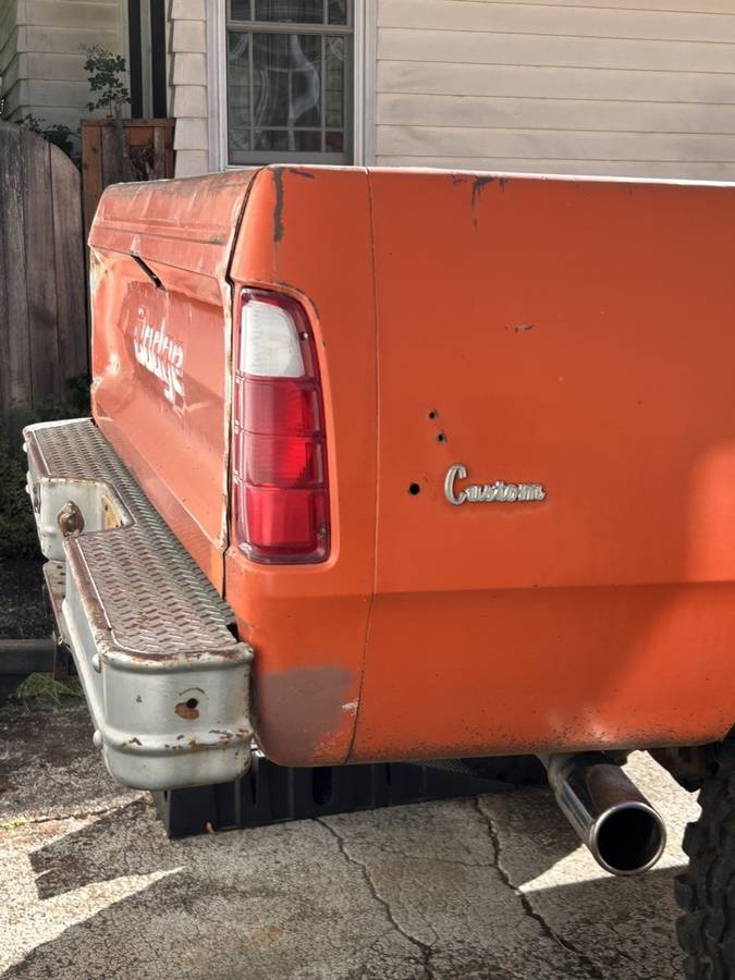Dodge-w200-power-wagon-1972-9