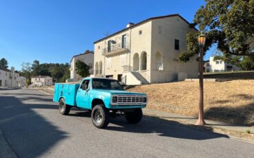 Dodge-w200-power-wagon-1974-blue-2