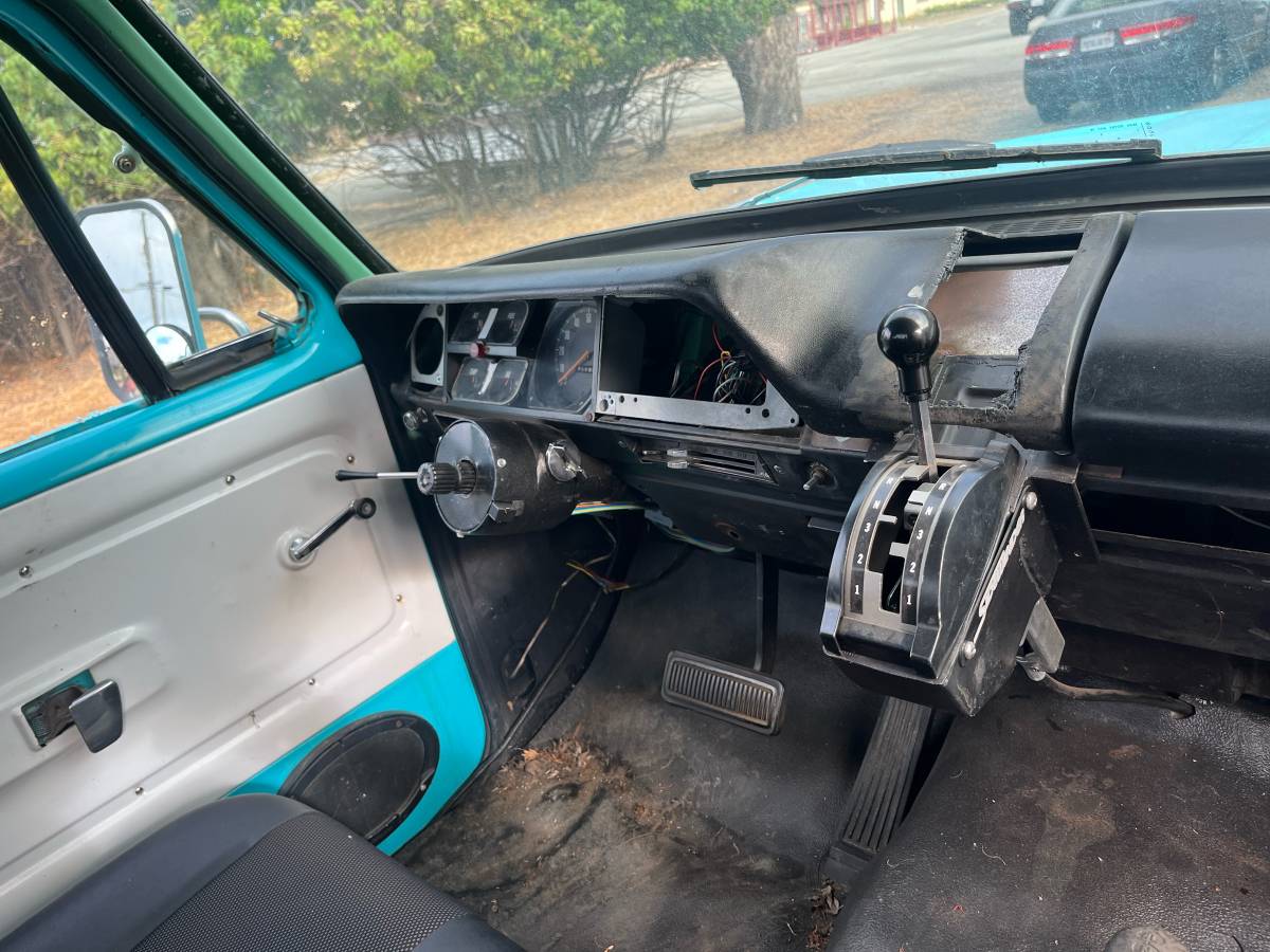 Dodge-w200-power-wagon-1974-blue-3