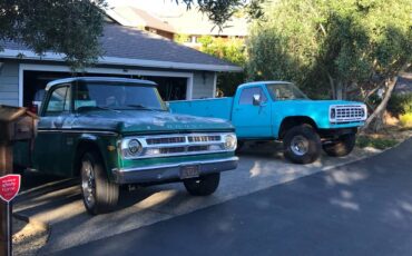 Dodge-w200-power-wagon-1974-blue-8