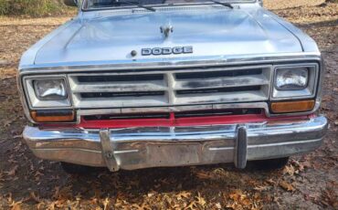 Dodge-w250-diesel-1990-red-1