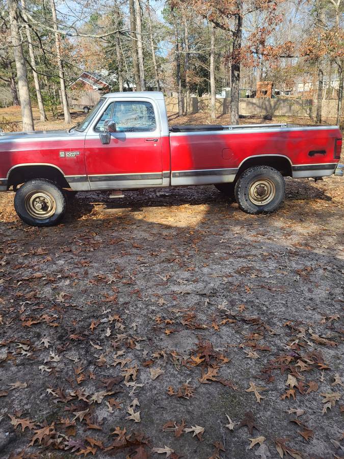 Dodge-w250-diesel-1990-red-2