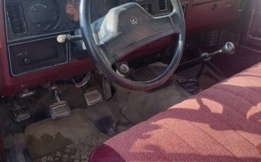 Dodge-w250-diesel-1990-red-6