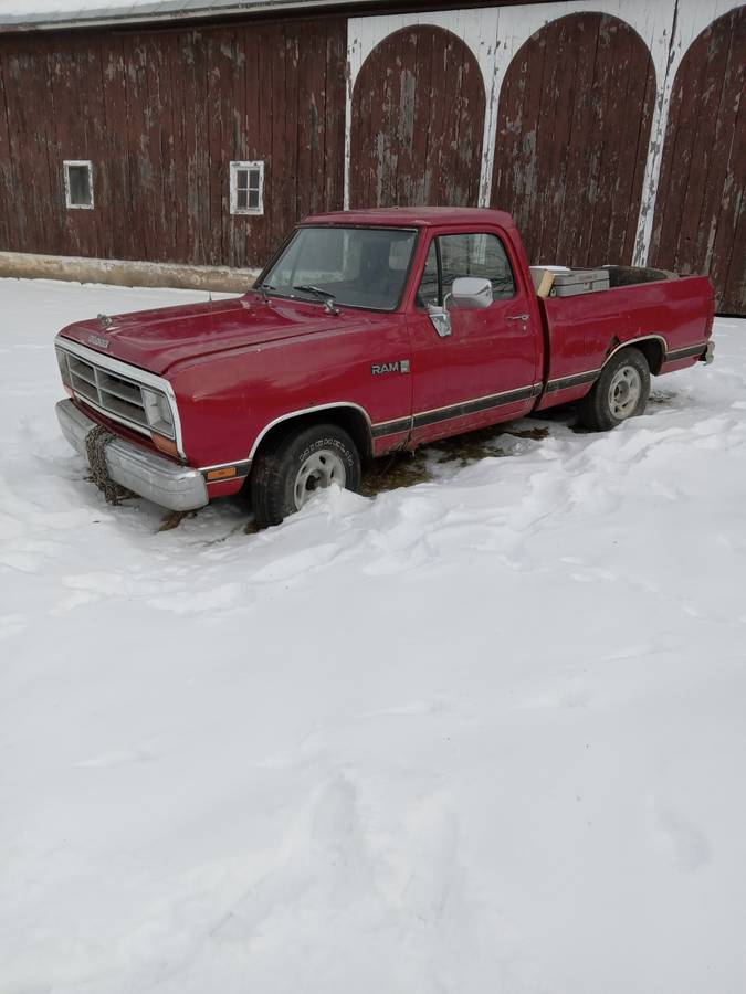 Dodgeram150-1989-red-7