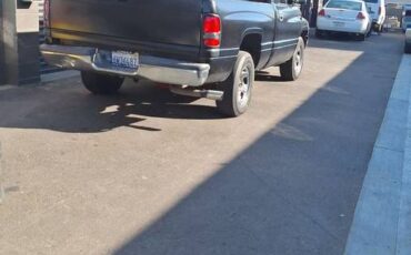 Dodgeram1500-1995-black-3