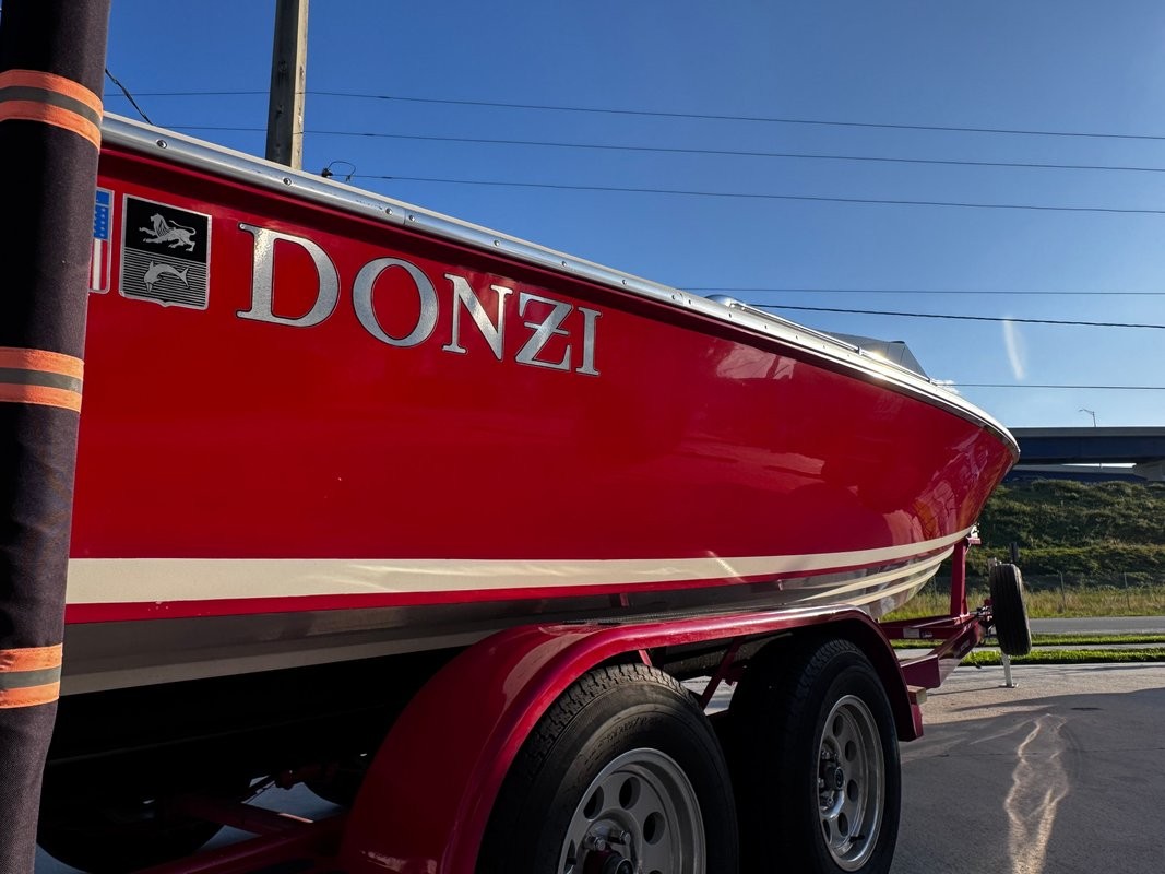 Donzi-1987-16