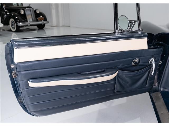 Dual-Ghia-1957-Convertible-15