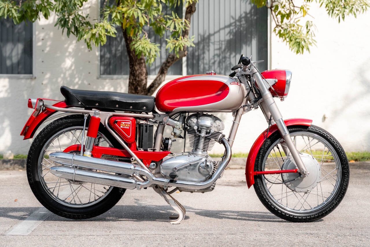 Ducati Turismo 1959 Motorcycles & Scooters