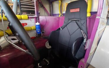 Dwarf-car-1990-white