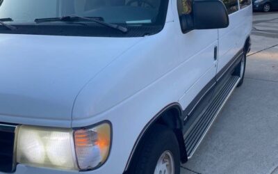 E150 château with bench seat/bed 1994