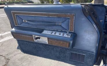 Elvis-lincoln-1975-blue-34