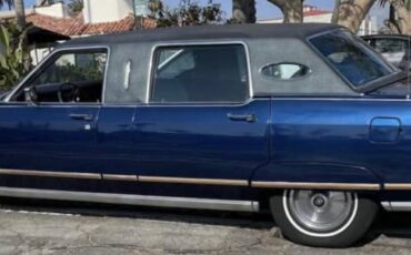 Elvis-lincoln-1975-blue-57