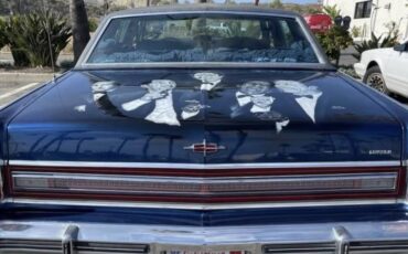 Elvis-lincoln-1975-blue-87