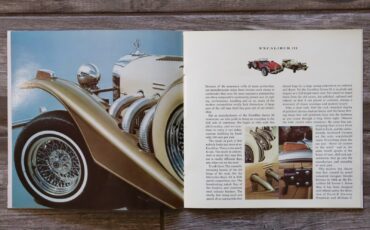 Excalibur-SS-Phaeton-Series-III-1975-Convertible-24