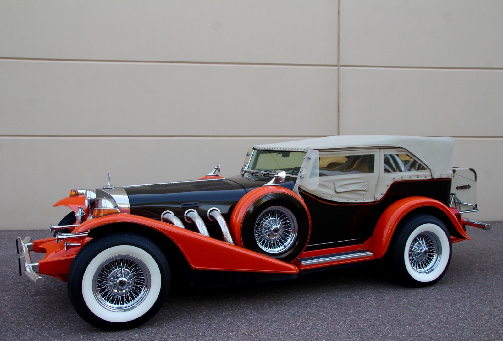 Excalibur SS Phaeton Series III 1975 Convertible