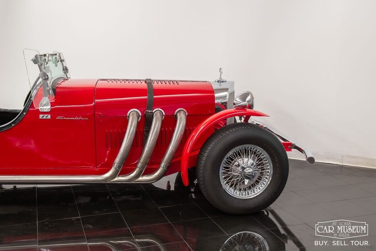 Excalibur-SSK-1966-Roadster-12