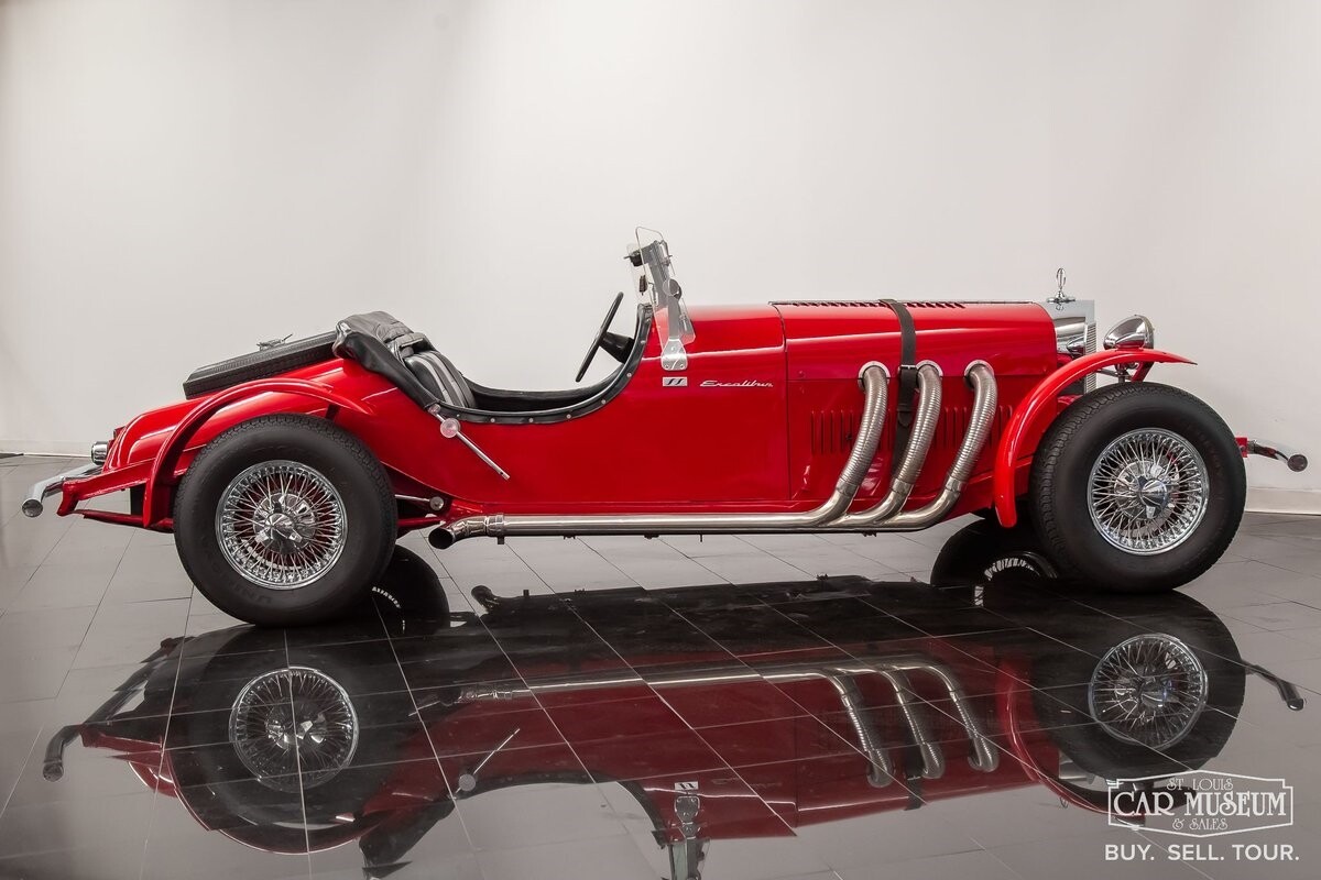 Excalibur-SSK-1966-Roadster-13