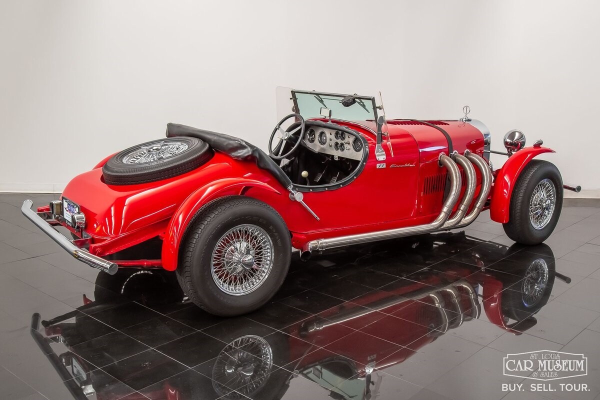 Excalibur-SSK-1966-Roadster-16