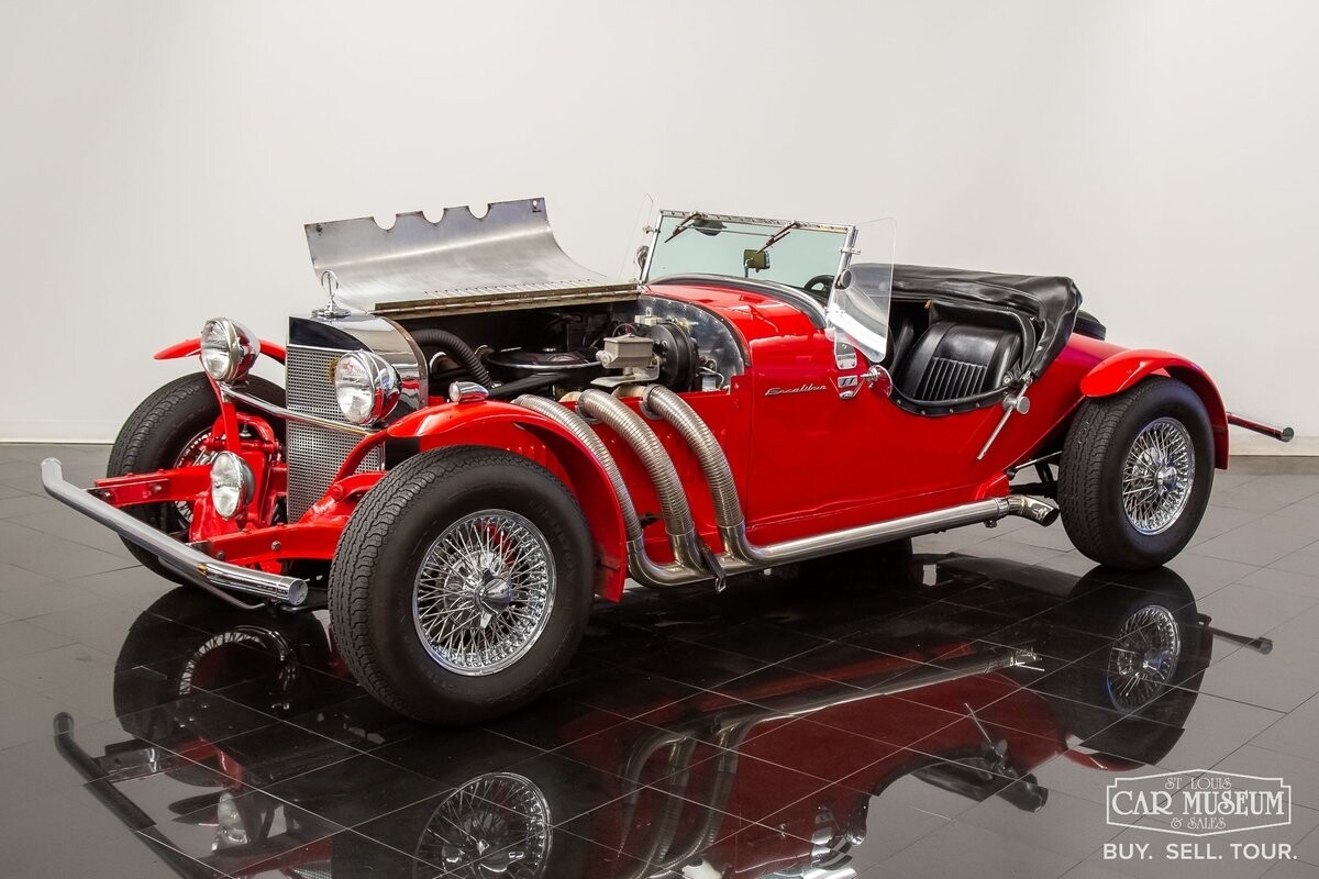 Excalibur-SSK-1966-Roadster-19