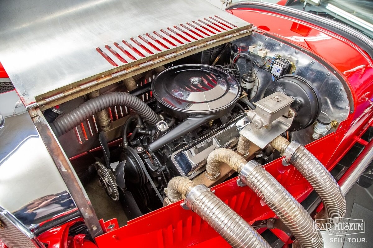 Excalibur-SSK-1966-Roadster-20