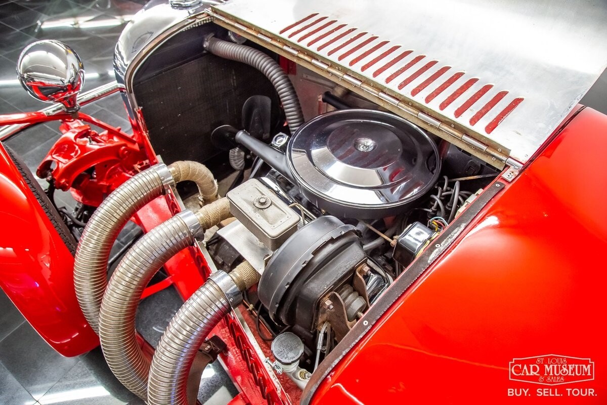 Excalibur-SSK-1966-Roadster-23