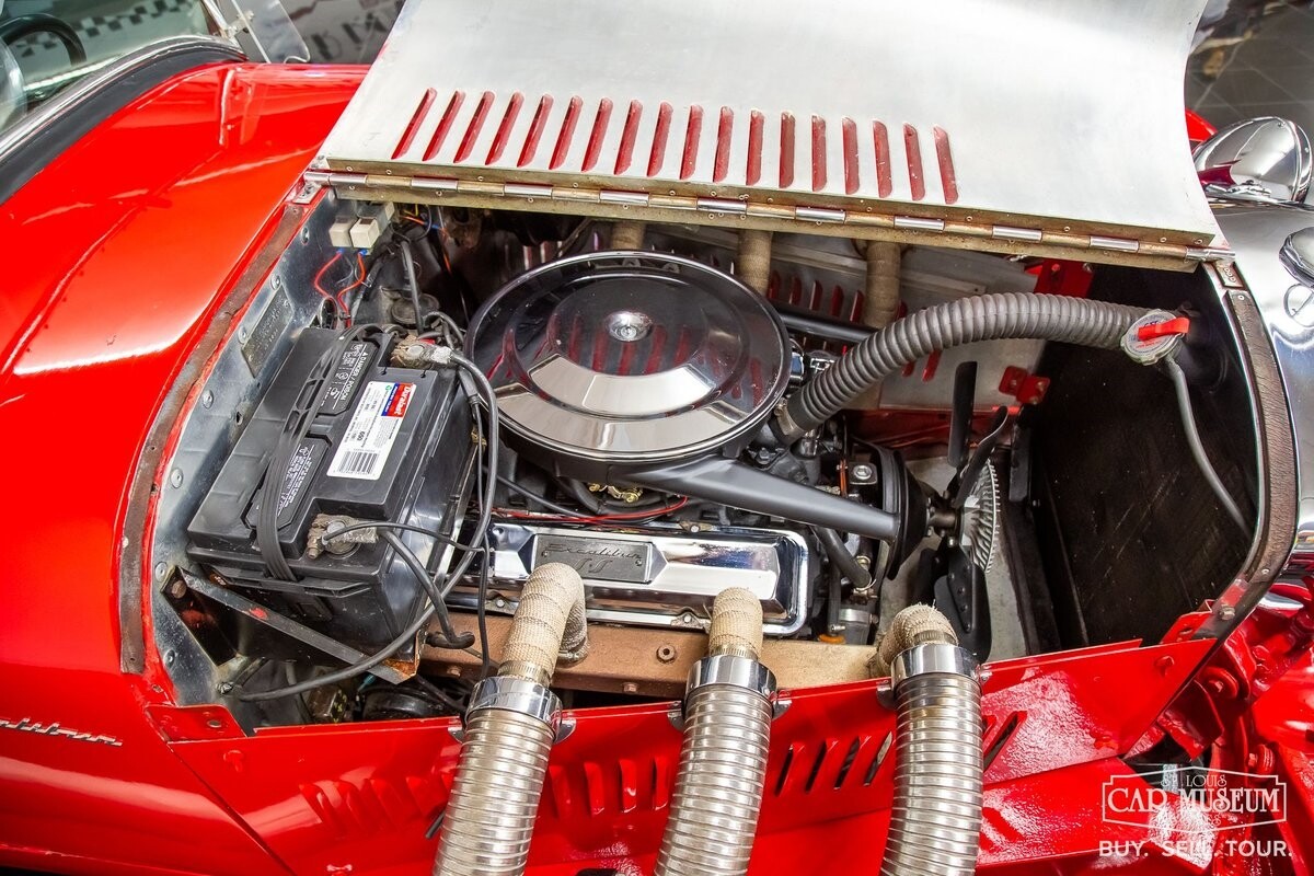 Excalibur-SSK-1966-Roadster-9