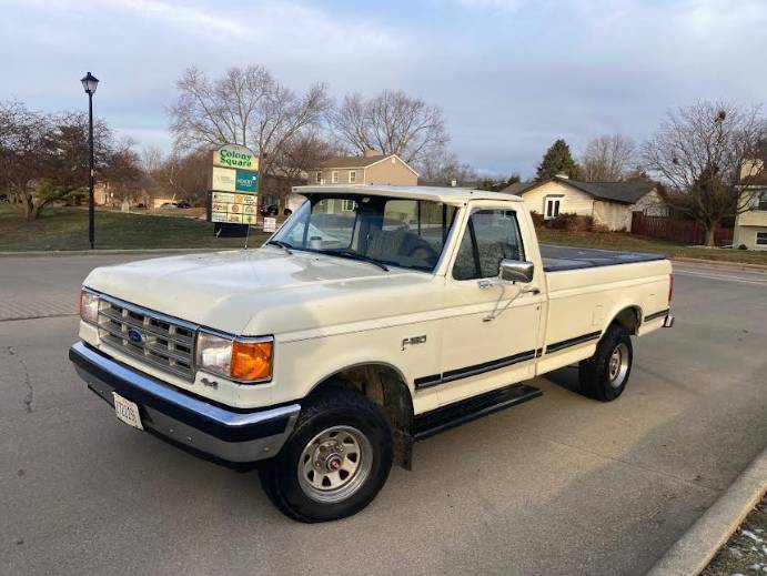 F-15o-ford-lariat-xlt-longbed-4x4-1988-white-2