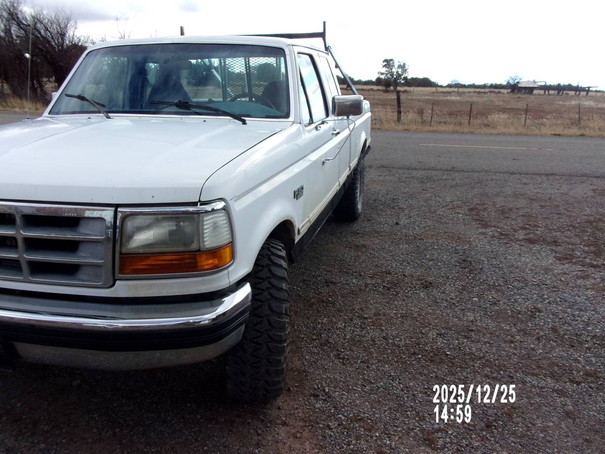 F150-4x4-xlt-1992-white-1