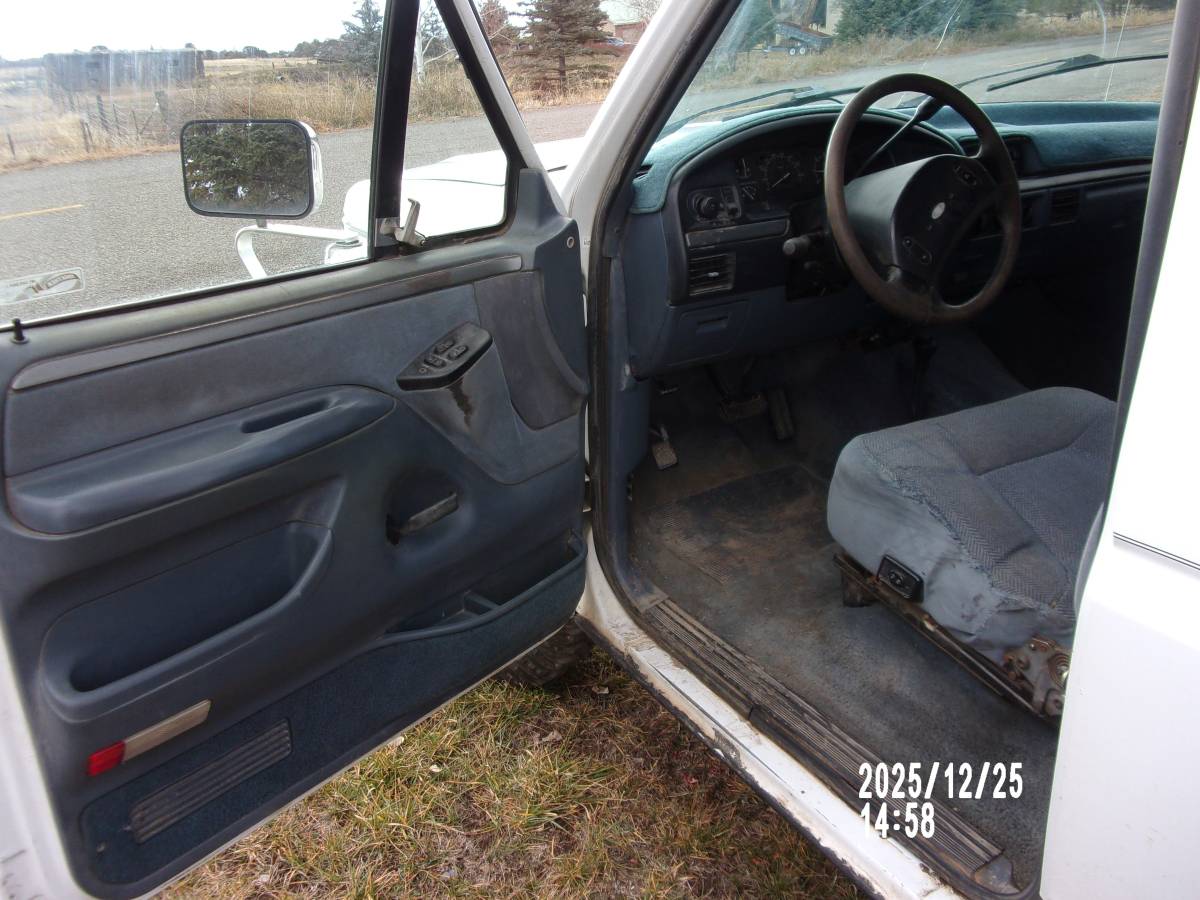 F150-4x4-xlt-1992-white-13