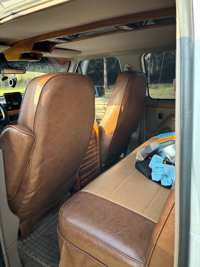 F350-western-hauler-diesel-1996-white-7