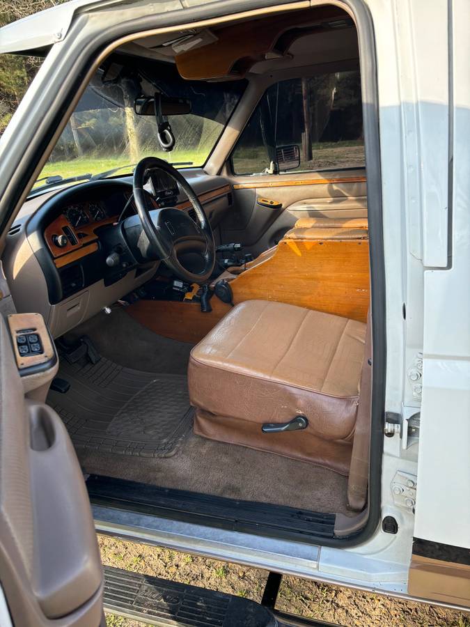 F350-western-hauler-diesel-1996-white-8