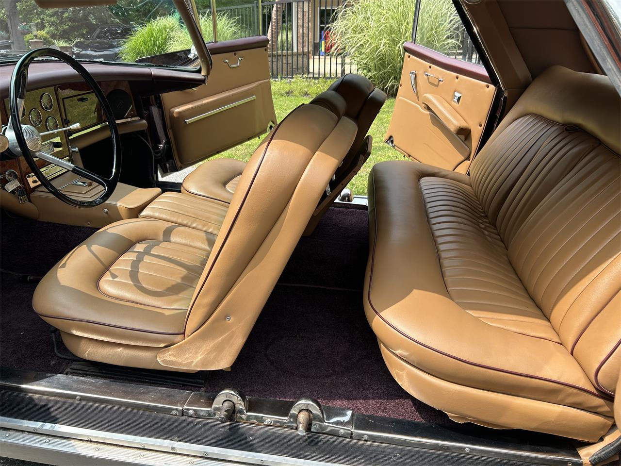 Facel-vega-Excellence-1960-Burgundy-Tan-20