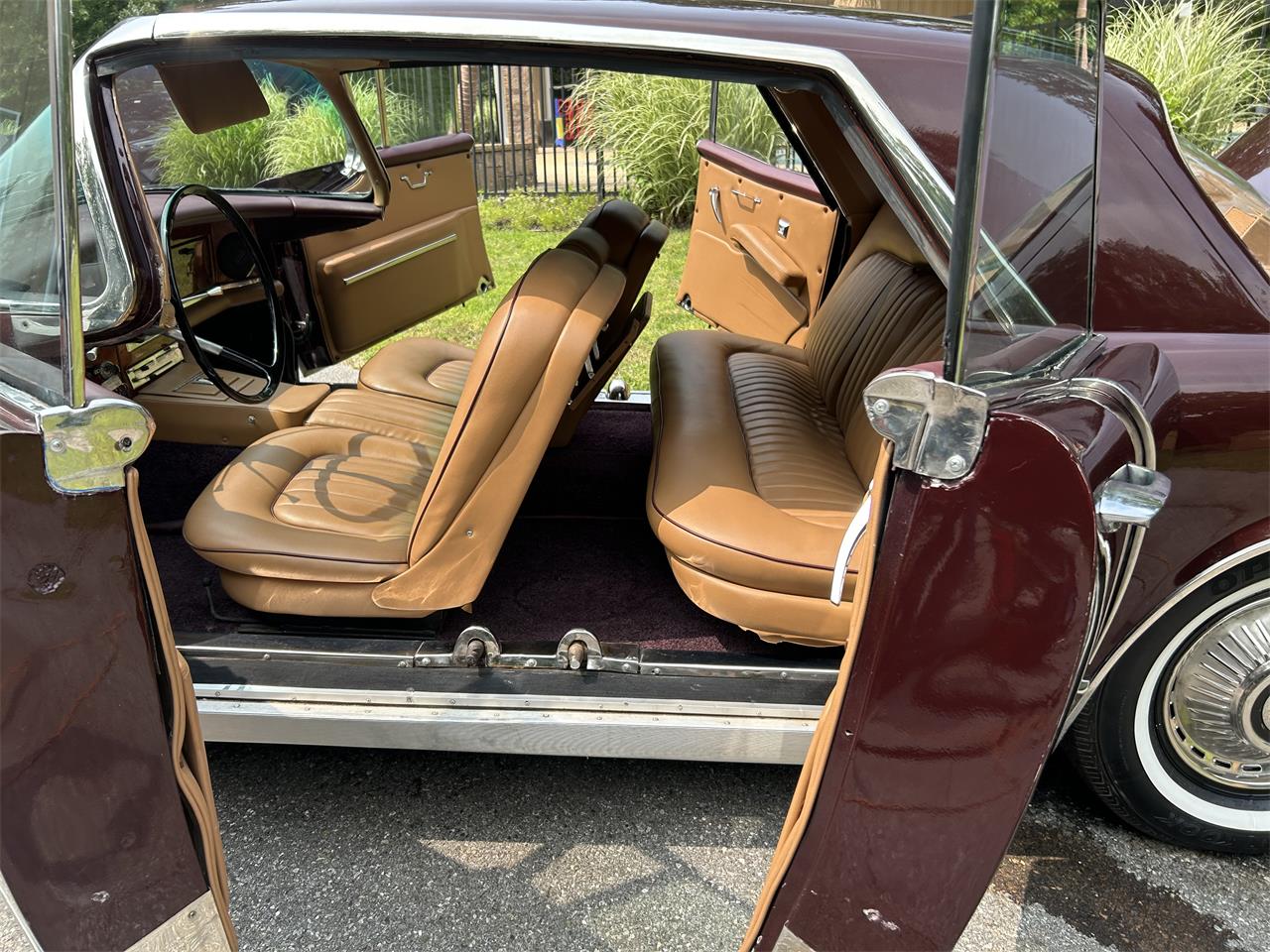 Facel-vega-Excellence-1960-Burgundy-Tan-22