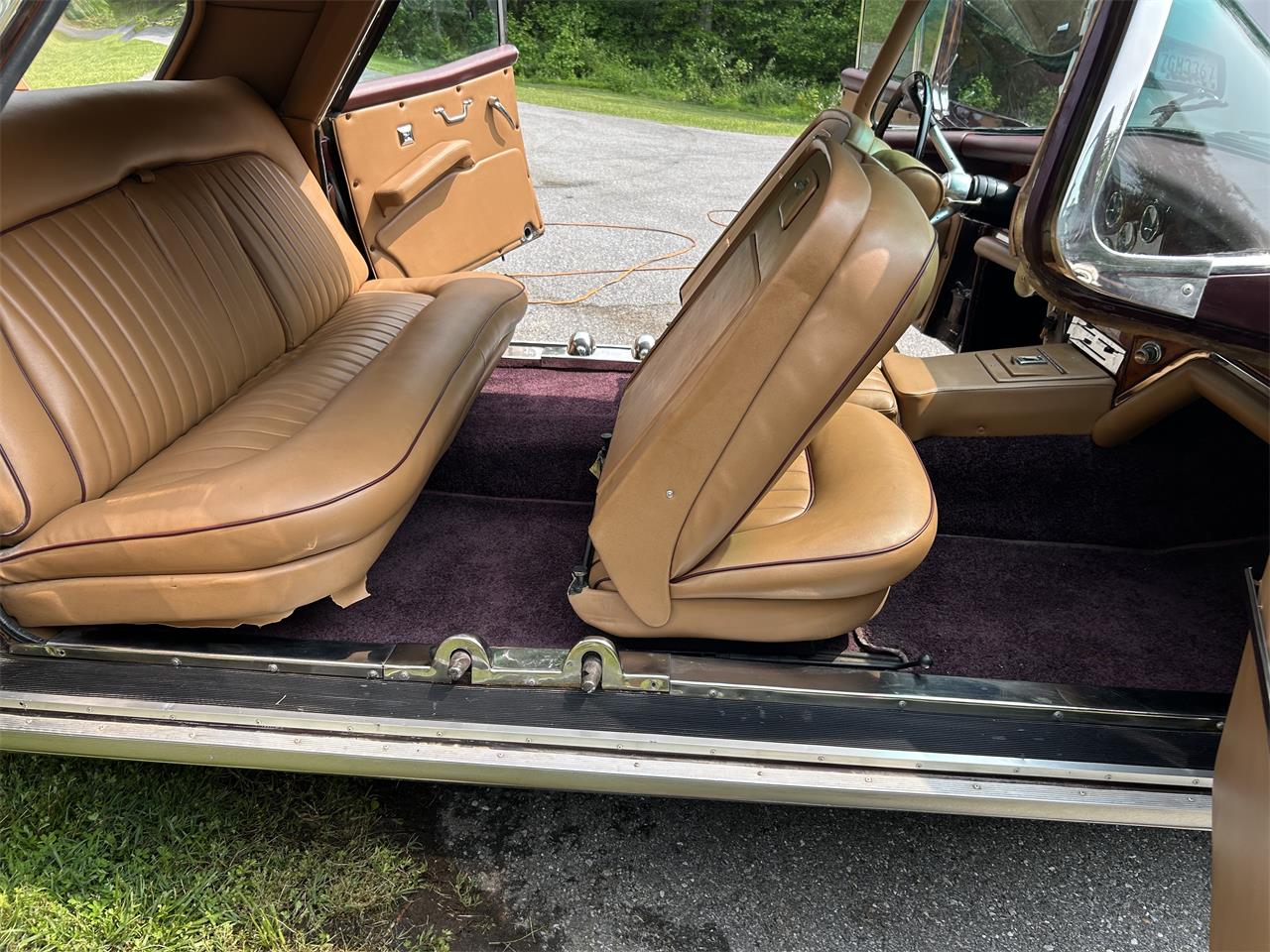 Facel-vega-Excellence-1960-Burgundy-Tan-5