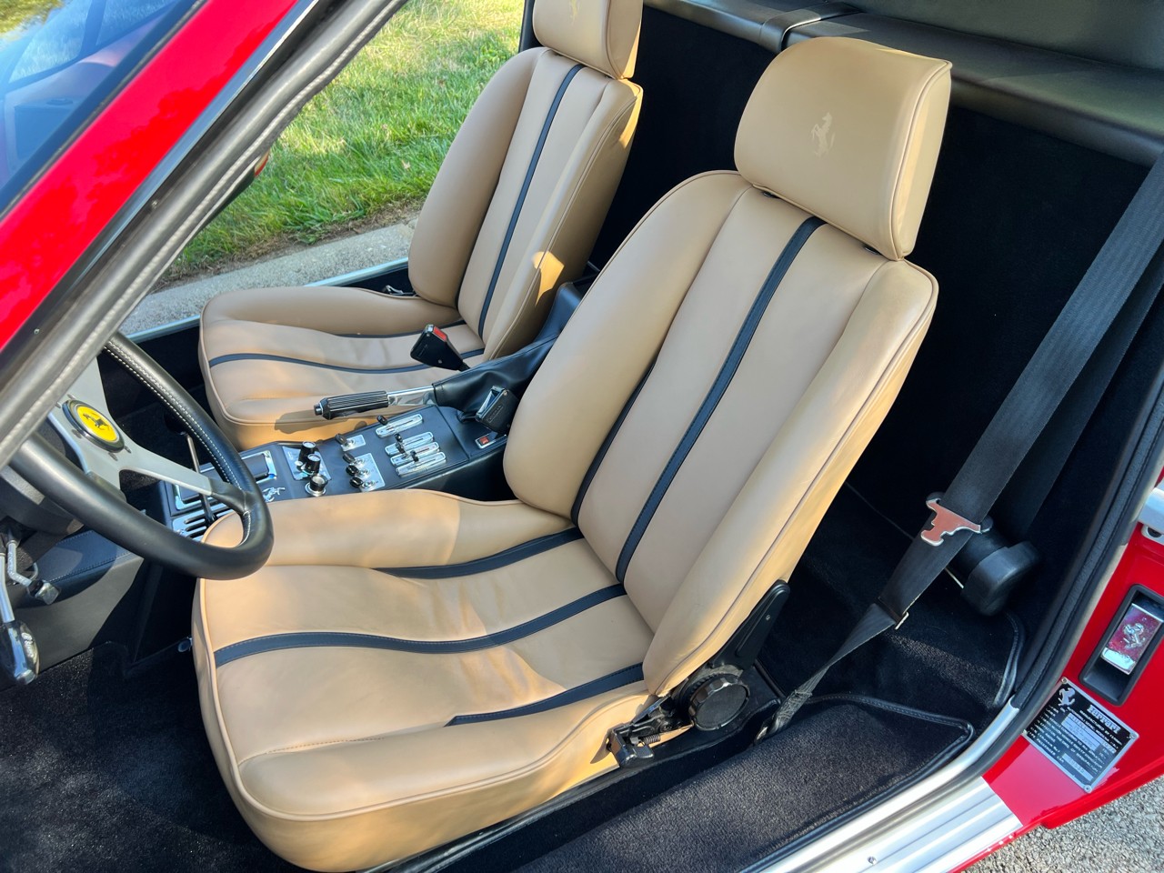 Ferrari-308-1976-Ambulance-14