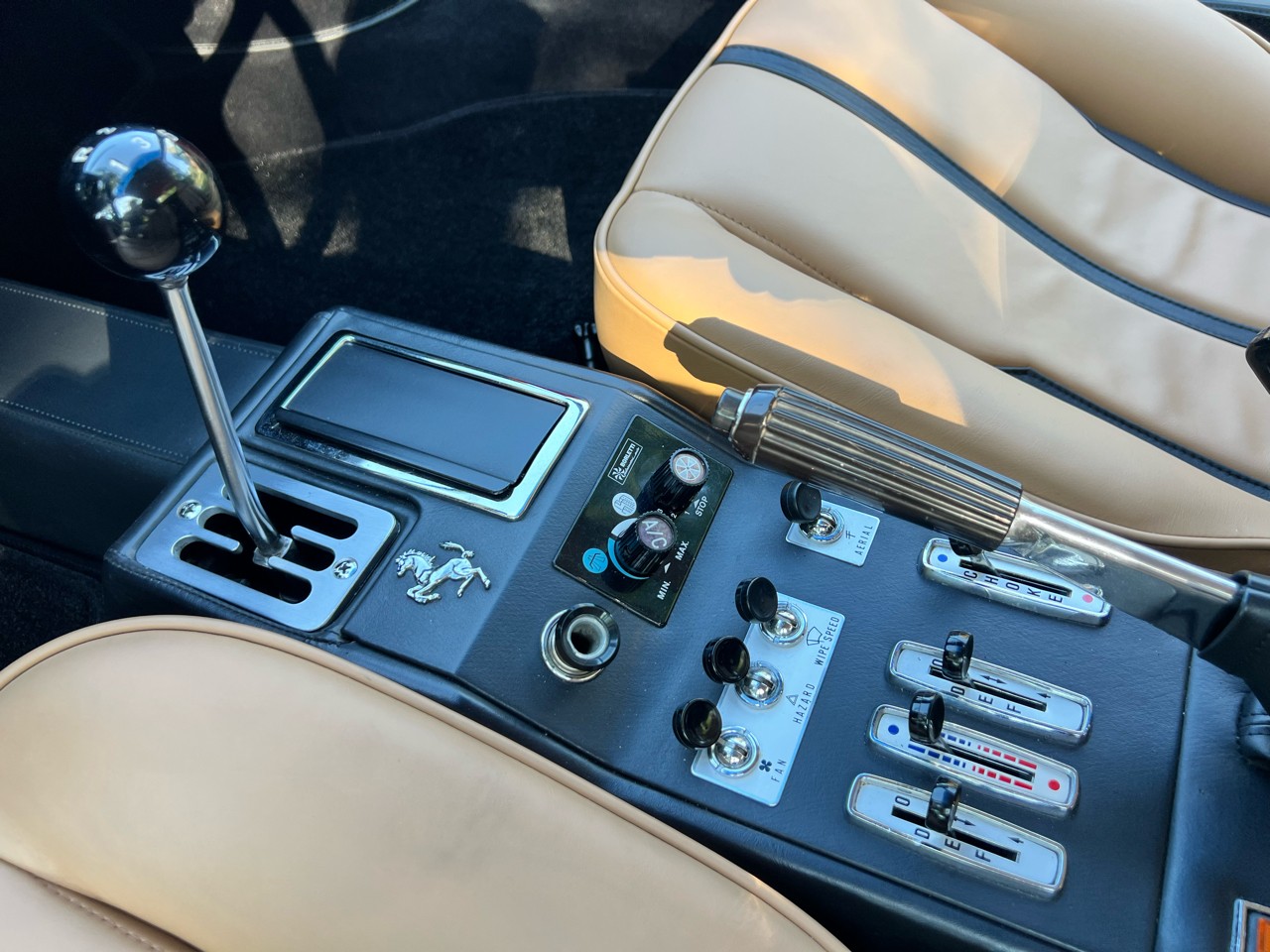 Ferrari-308-1976-Ambulance-16