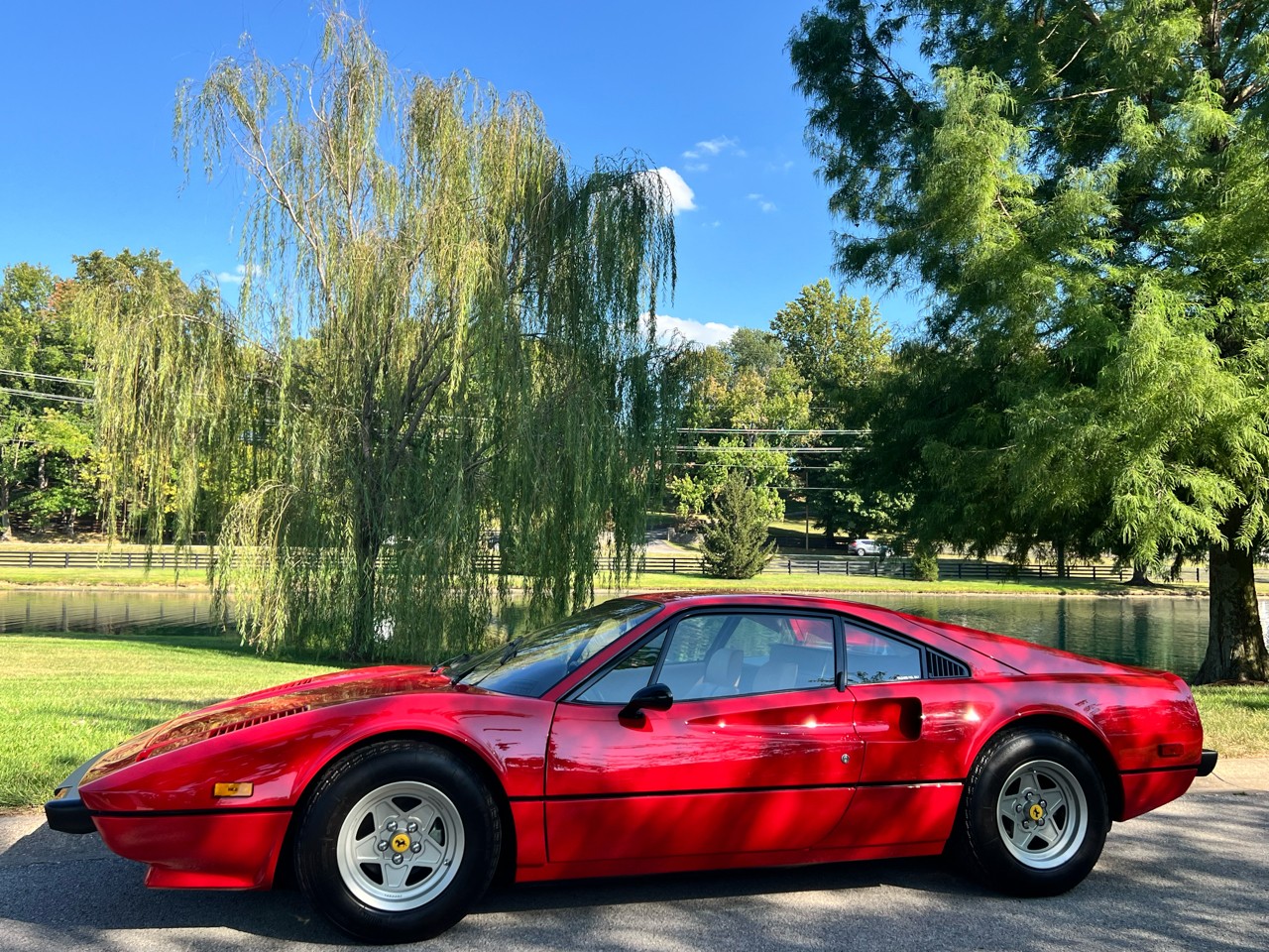 Ferrari-308-1976-Ambulance-4