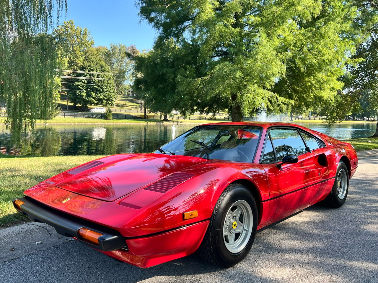 Ferrari-308-1976-Ambulance-8