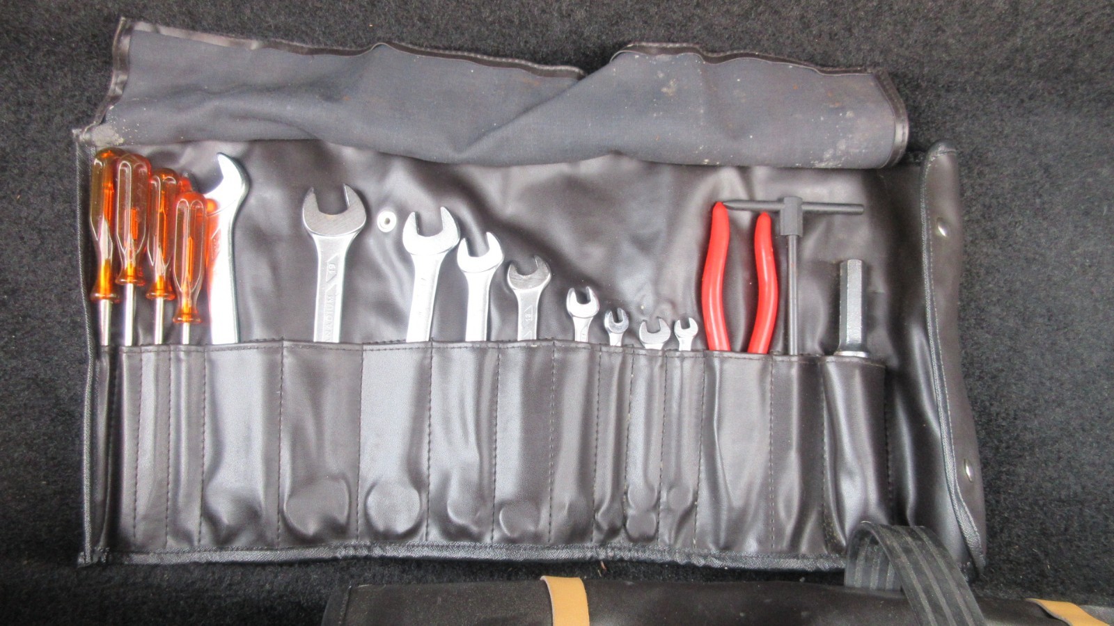 Ferrari-308-1983-Coupe-26