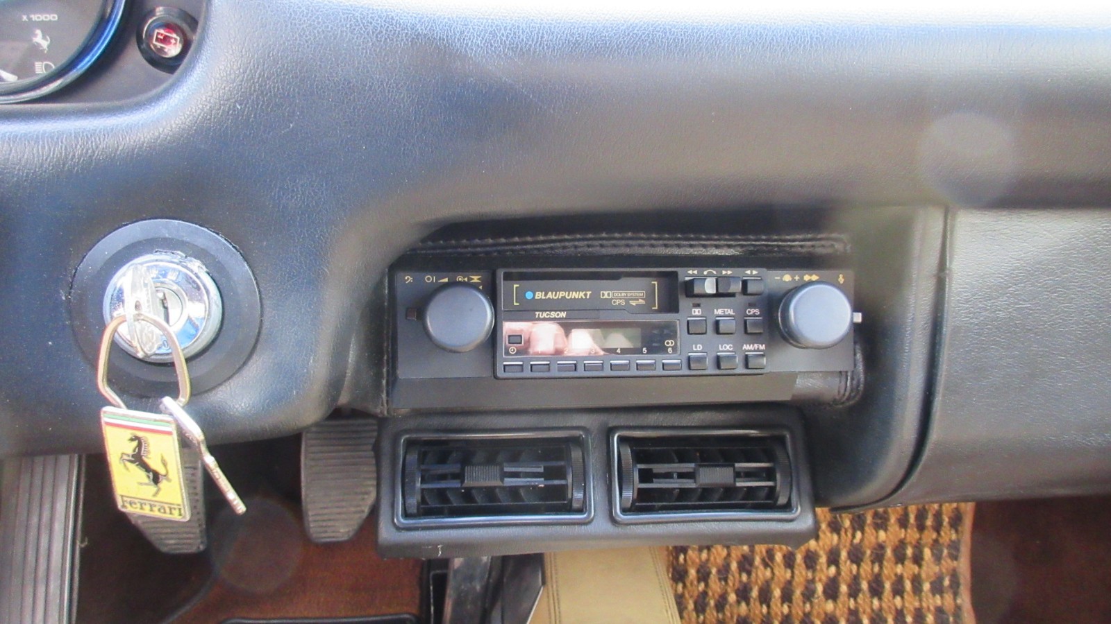 Ferrari-308-1983-Coupe-28