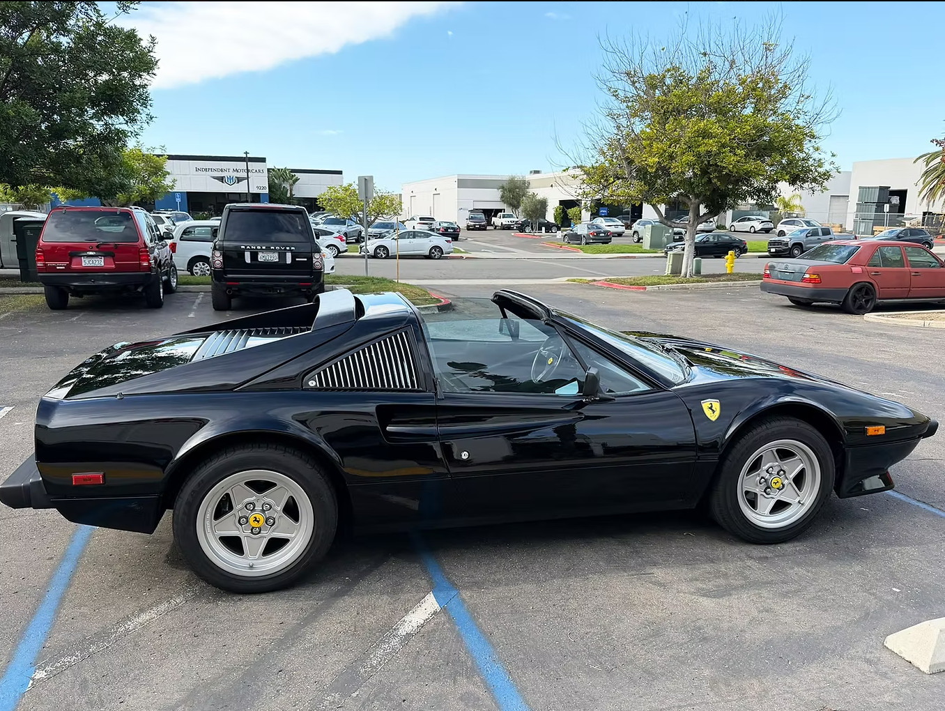 Ferrari-308-1985-Coupe-1