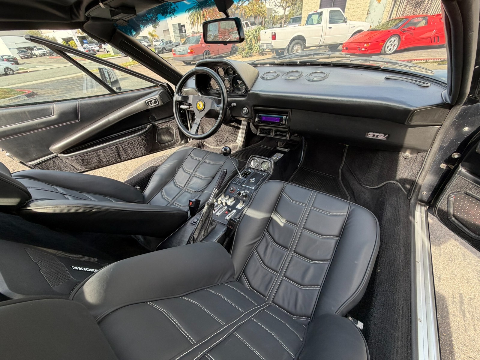 Ferrari-308-1985-Coupe-15