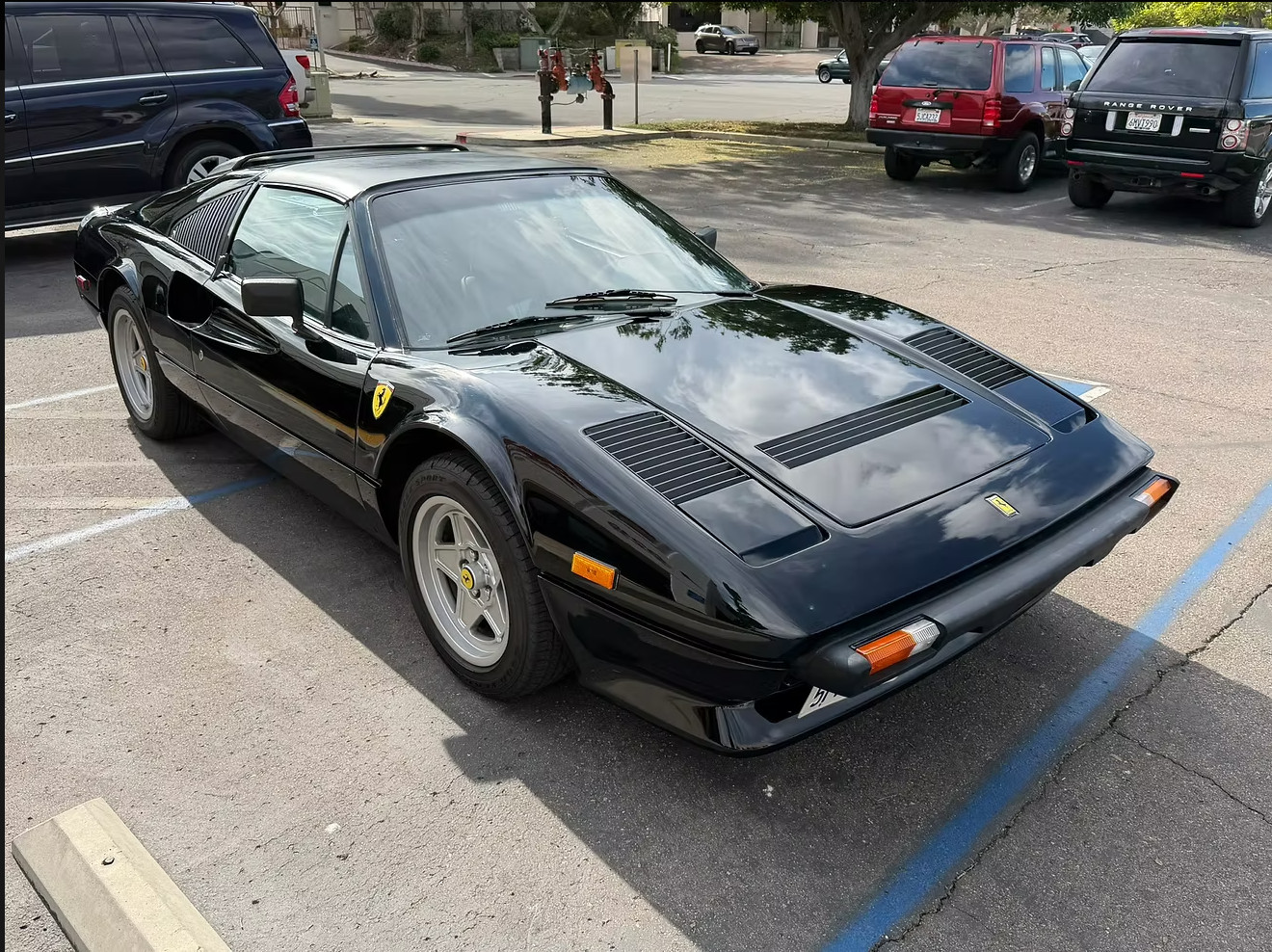 Ferrari-308-1985-Coupe-2